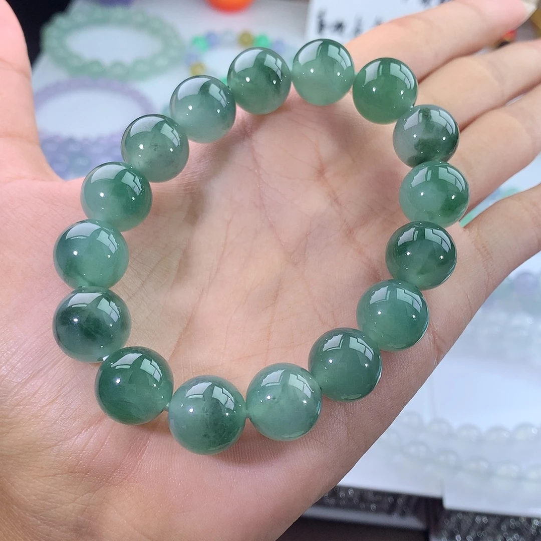 未镶嵌手链翡翠翡翠浓郁飘绿花手串