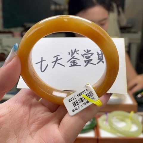 和田玉手镯未镶嵌5455