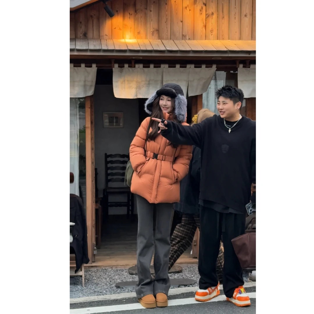 BOXUE“普鲁士”2025秋冬巴恩风系带90白鹅绒羽绒服#251022YR5845