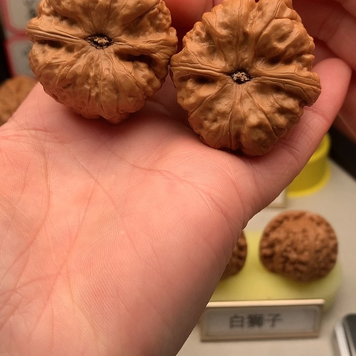 文玩核桃吊坠38尺肉蛙723号