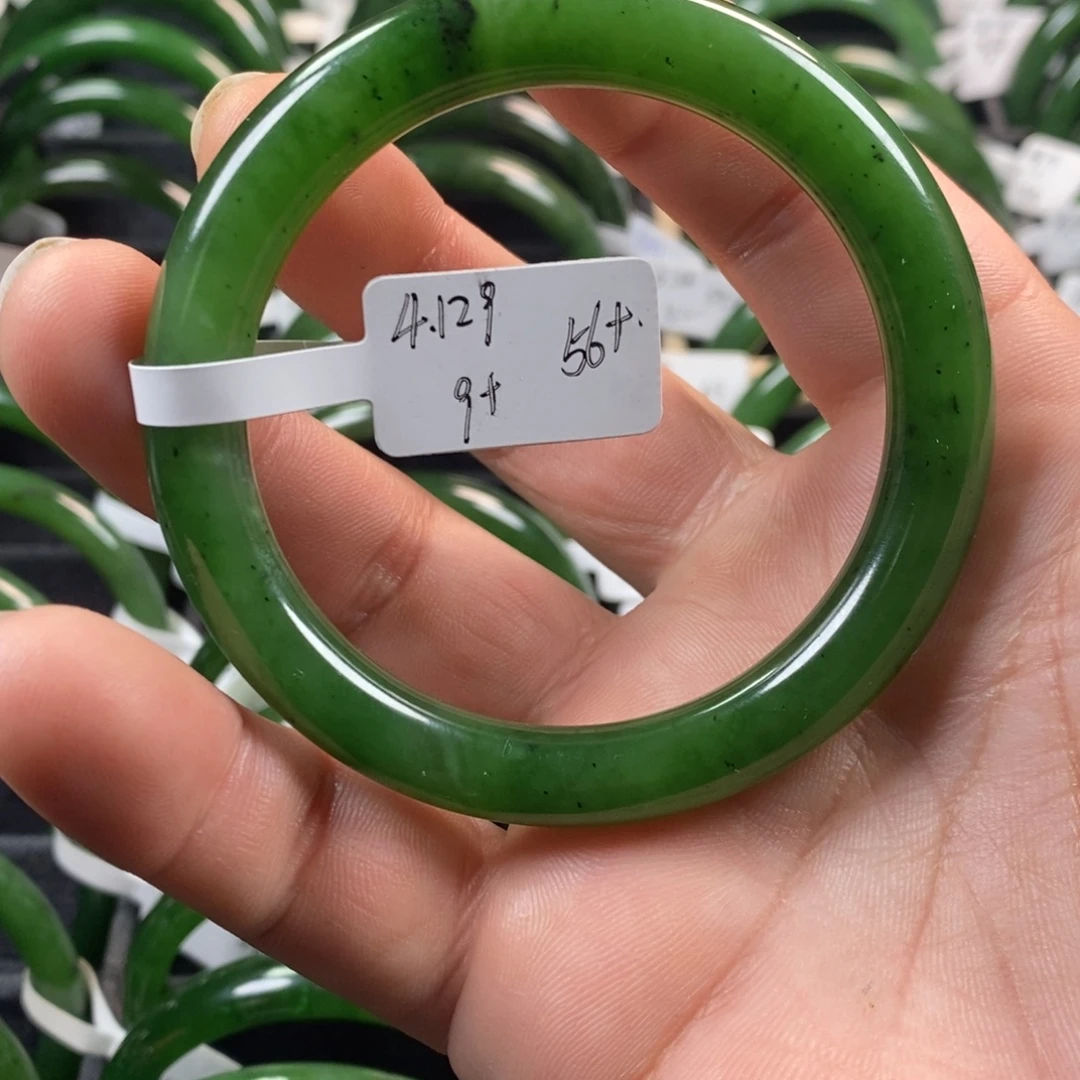 和田玉（碧玉）未镶嵌手镯56