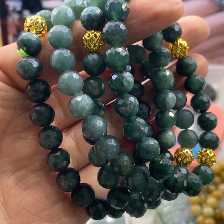 小***彦翡翠未镶嵌吊坠(不含链)2940