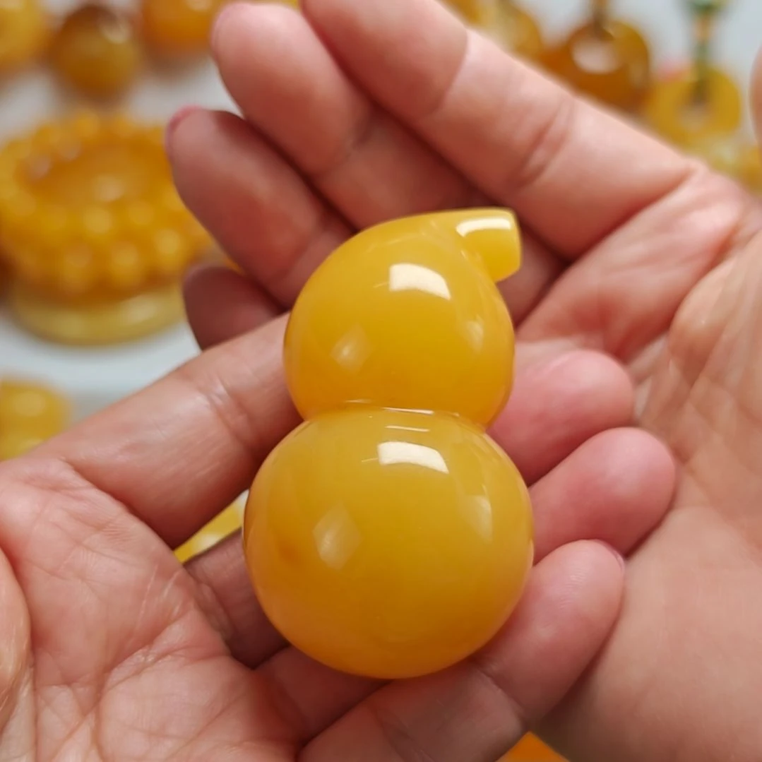 蜜蜡吊坠(赠链)未镶嵌