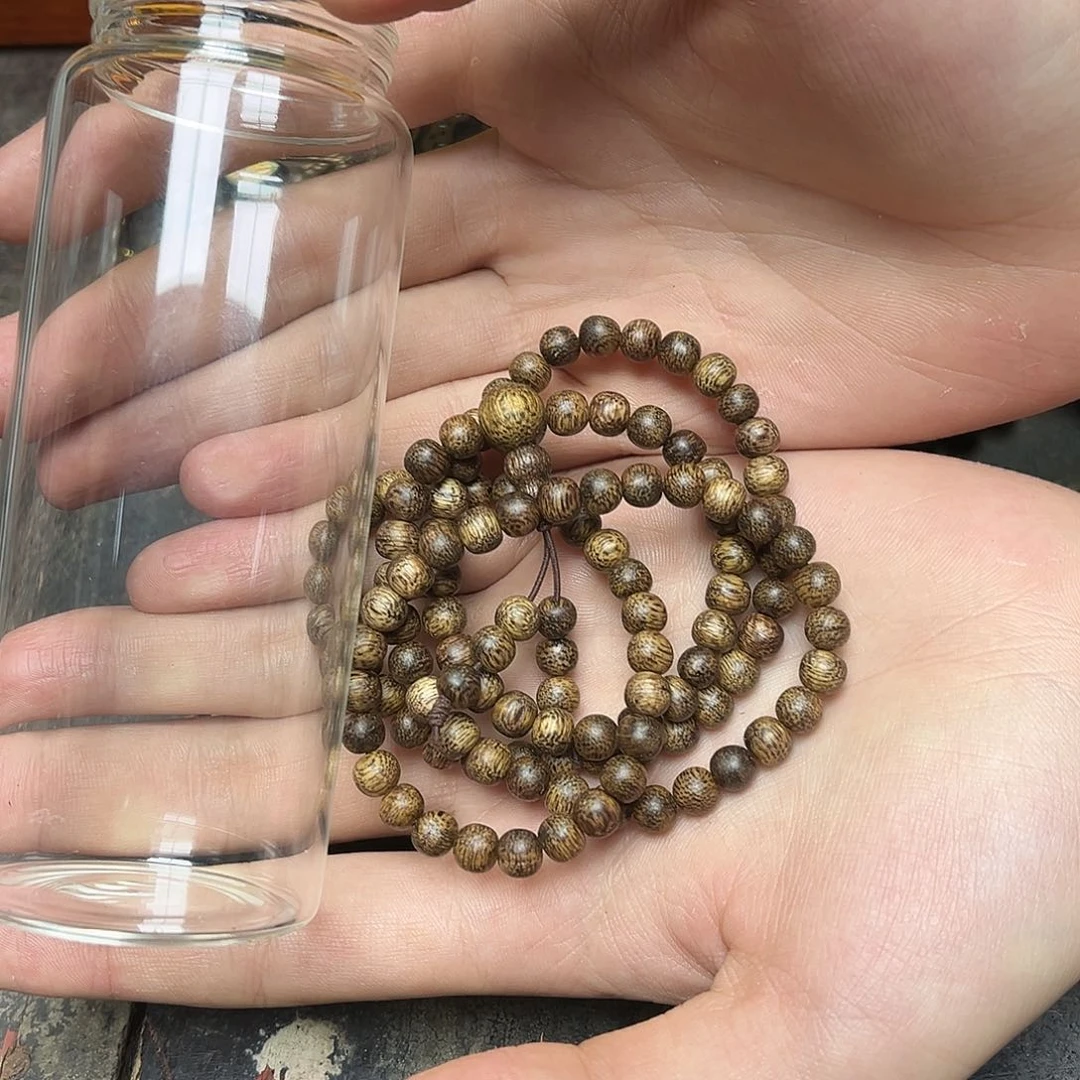 大叶紫檀（黑酸枝木类）