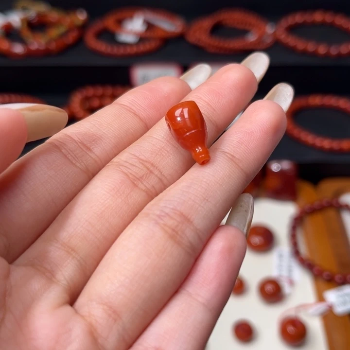 南红玛瑙未镶嵌柿子红玫红8.5X7.5mm