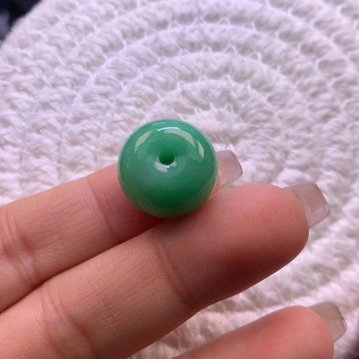 翡翠散珠果阳绿肥扣子