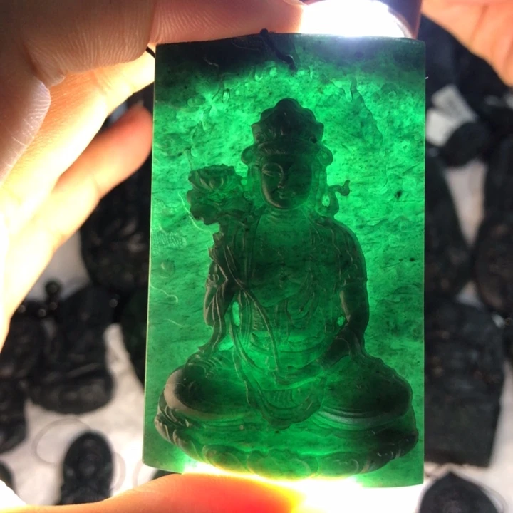 定制翡翠未镶嵌大势至