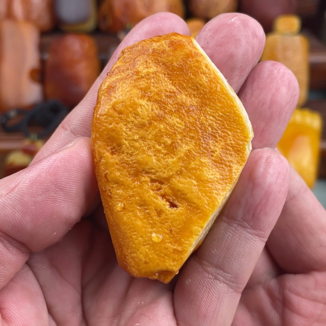 定制琥珀未镶嵌淼*蜜蜡原石打磨