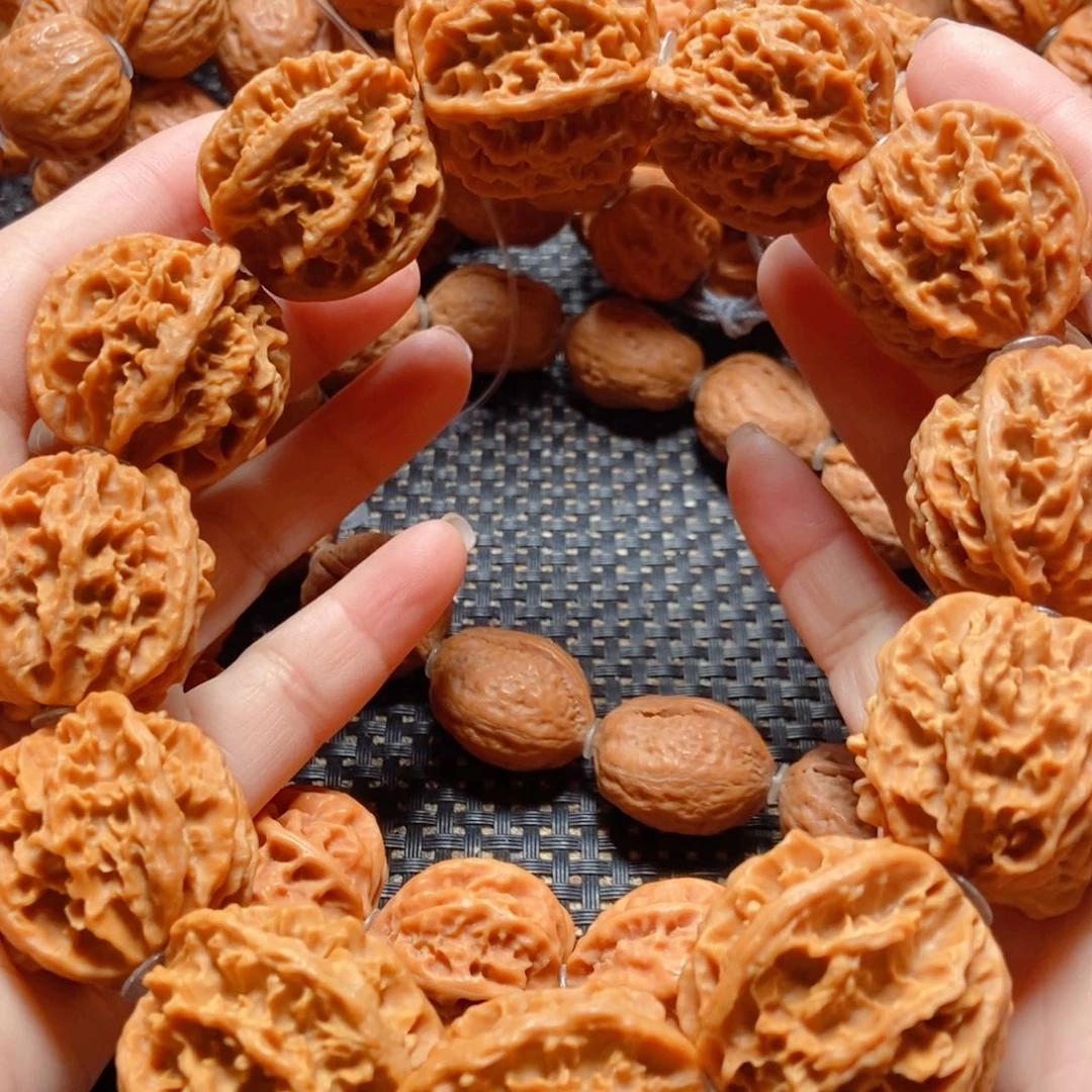 文玩核桃手串麻花八棱