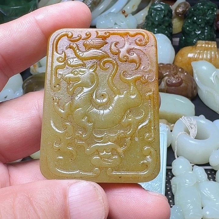 和田玉未镶嵌挂件