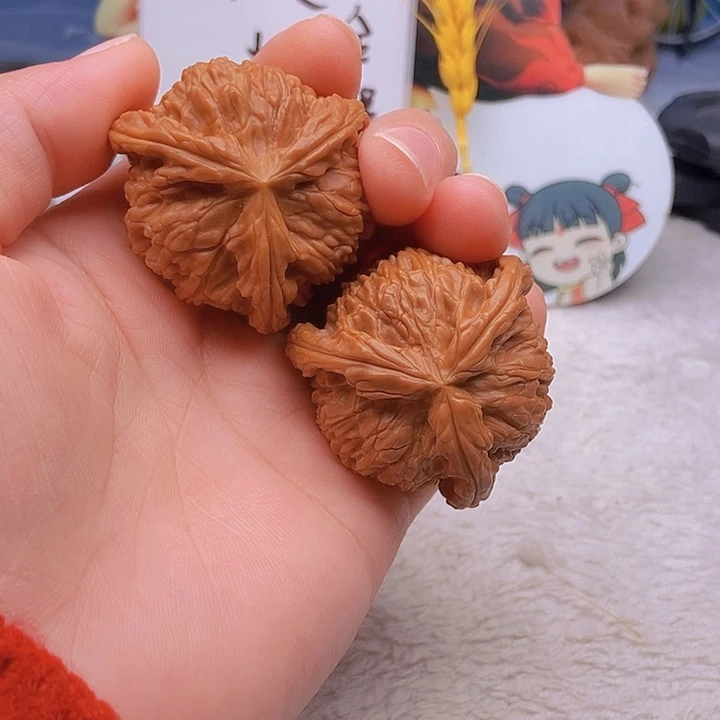 吊坠文玩核桃独**中三棱