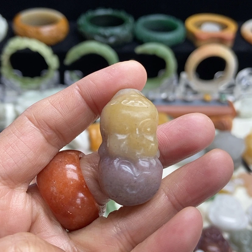【闪购商品】石英质玉手镯55未镶嵌小***?