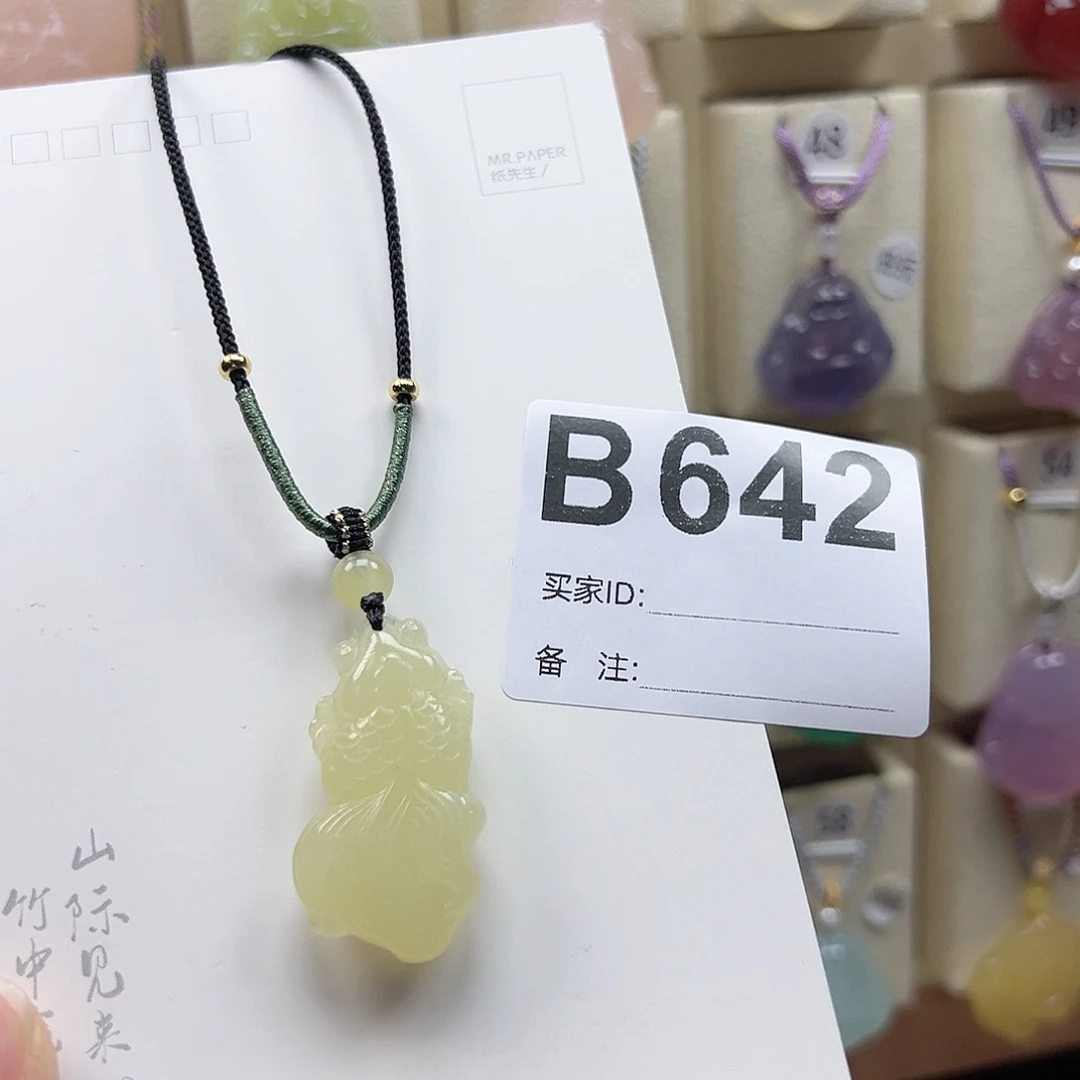 石英质玉颈饰合金w*