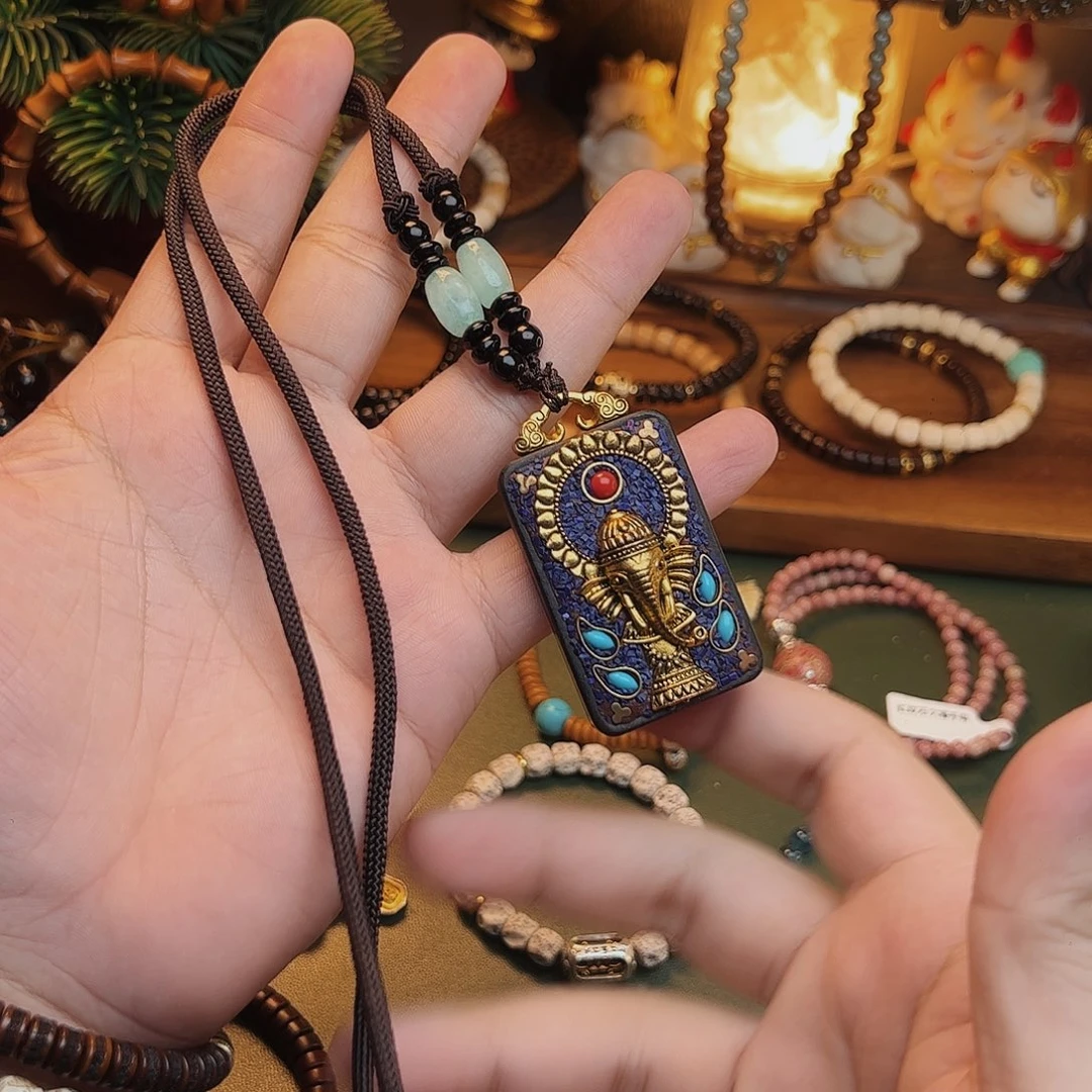 吊坠菩提根/象牙果