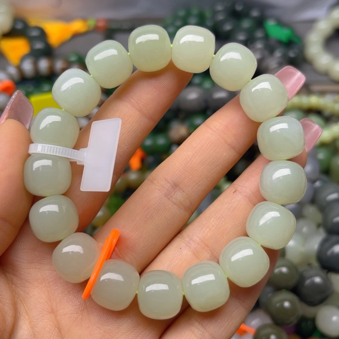 手串未镶嵌和田玉