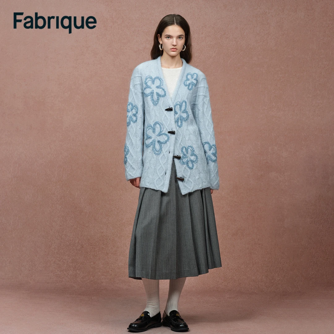 Fabrique【冬日后花园】绵羊毛马海毛绞花刺绣花朵毛衣宽松针织开衫