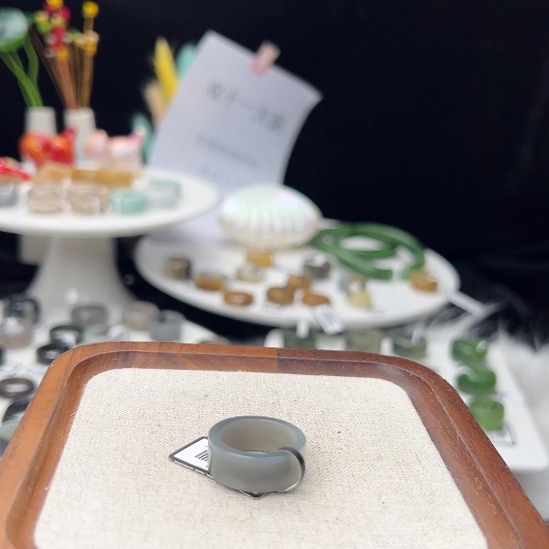 和田玉（糖玉）未镶嵌戒指k49 高级灰直切 16.4 不退换