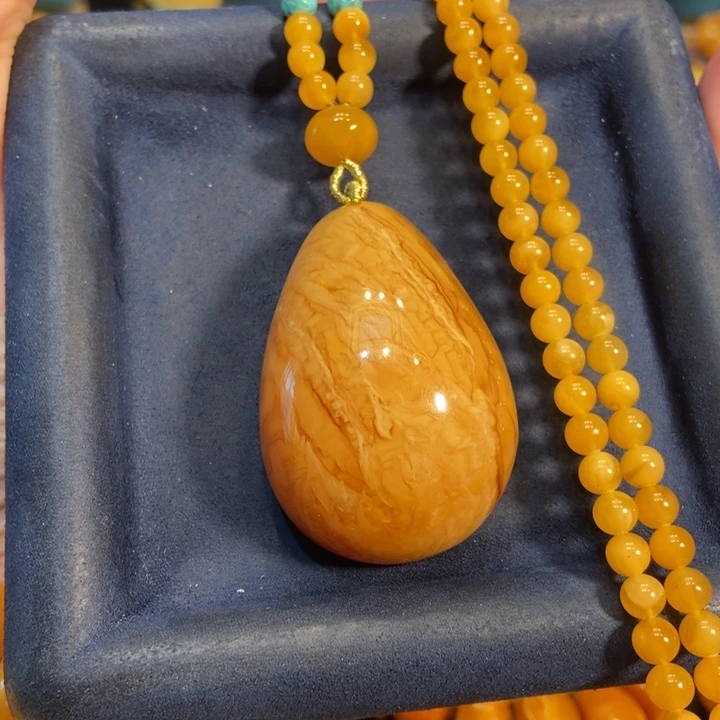 蜜蜡颈饰未镶嵌蜜蜡