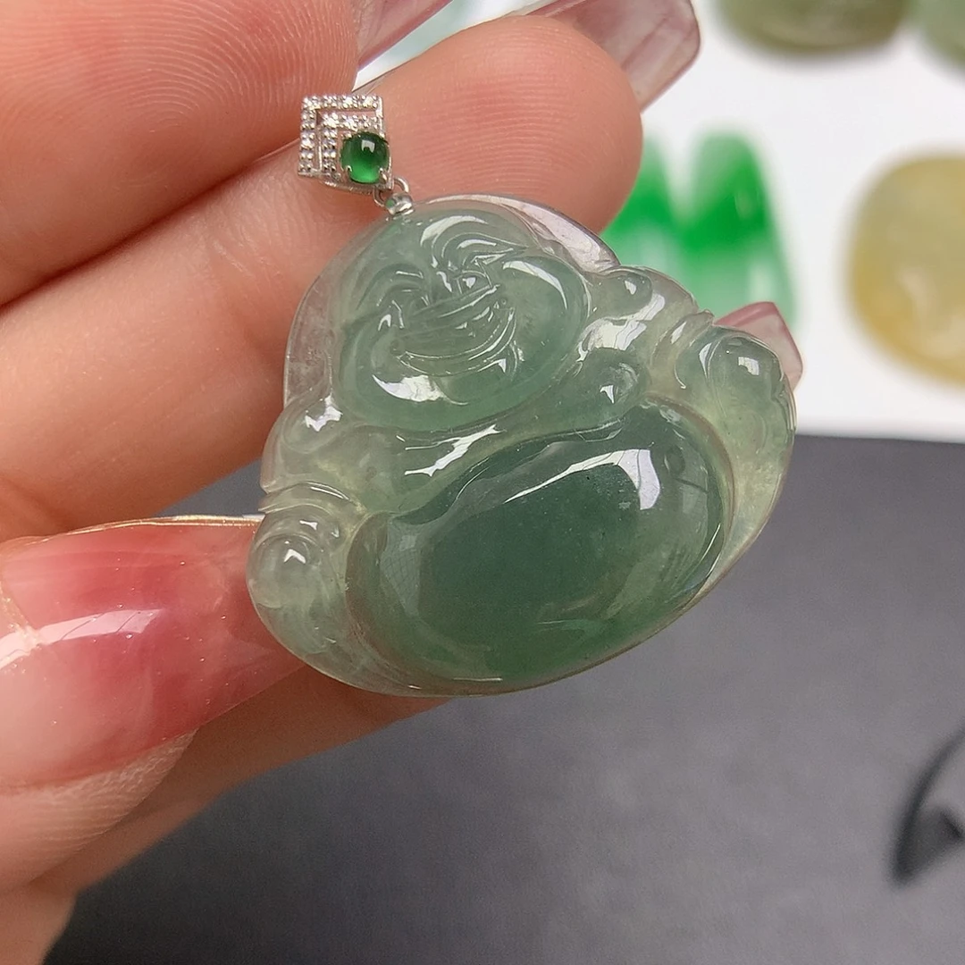 翡翠颈饰18K金镶嵌佛公