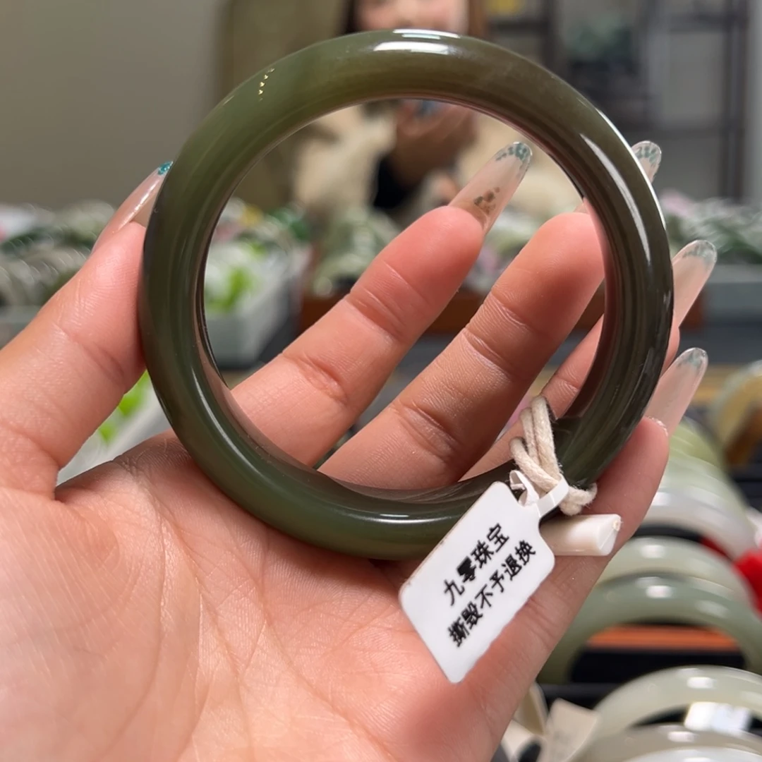 未镶嵌手镯和田玉A0034-59
