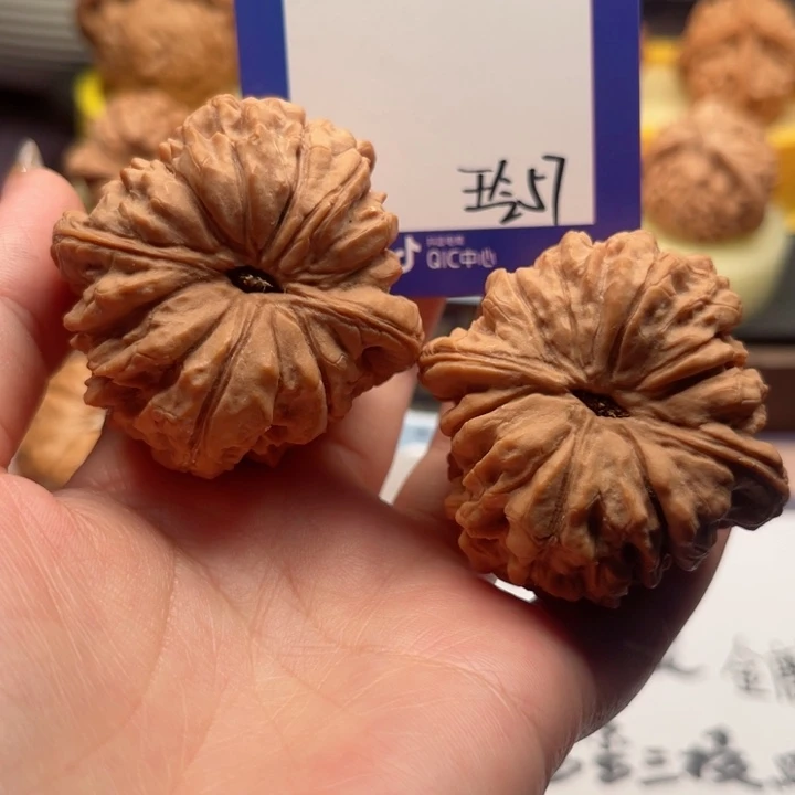 吊坠文玩核桃道*去文玩核桃57