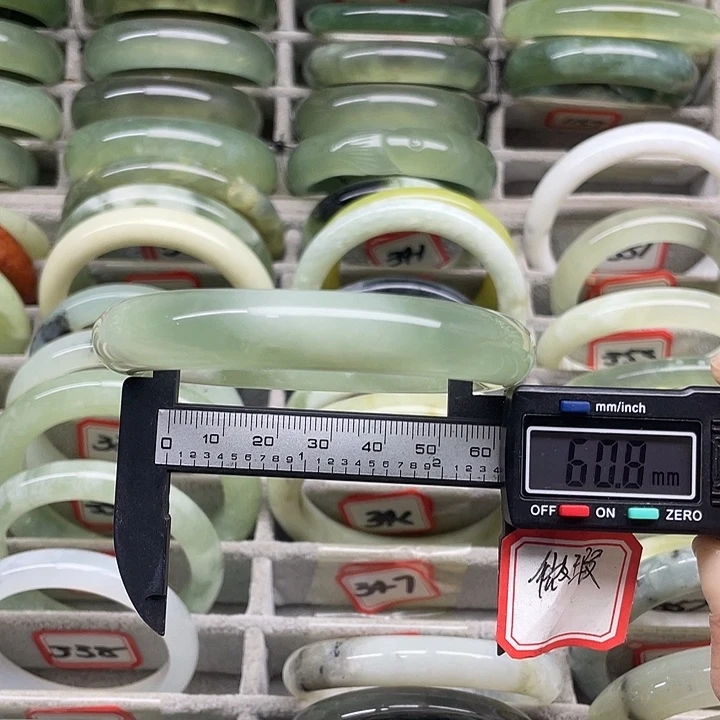未镶嵌蛇纹石玉手镯347