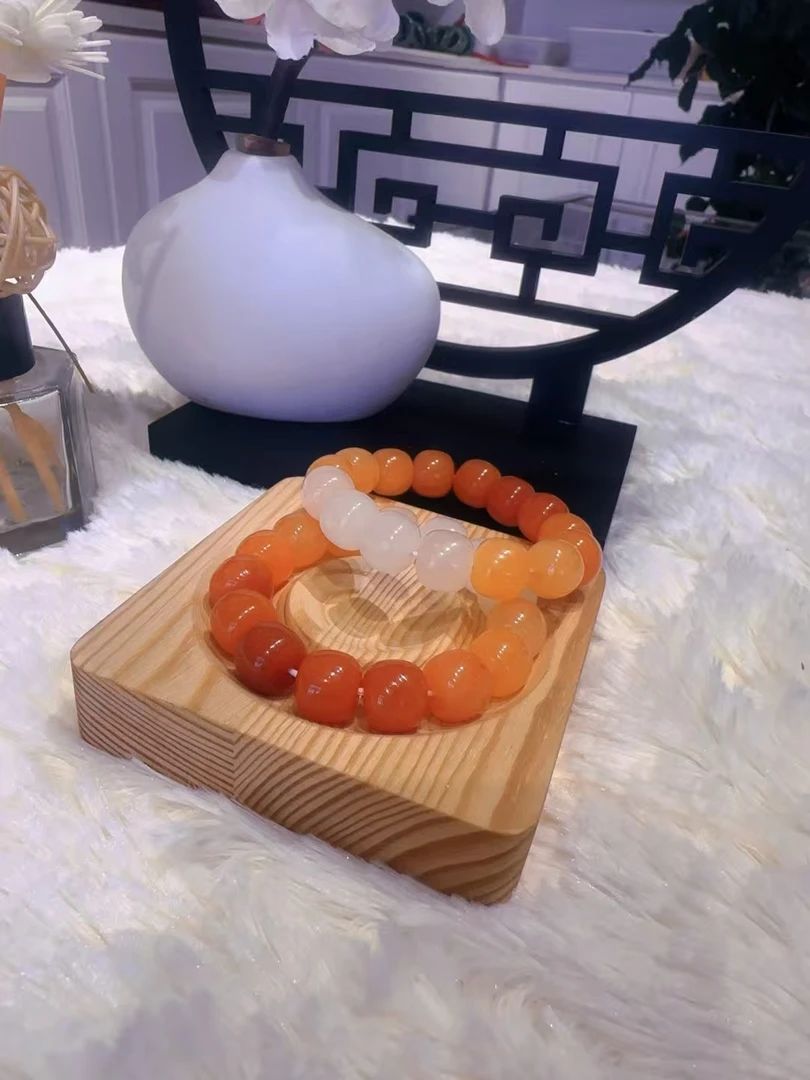 黄龙玉苹果珠手链