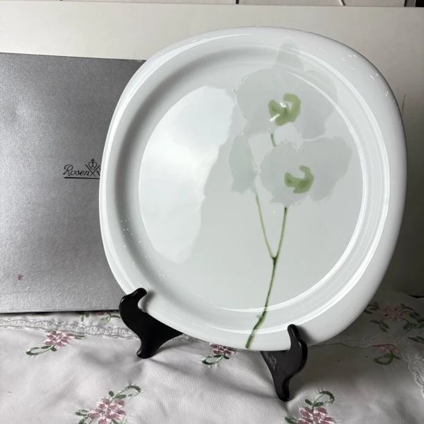 卢臣太27cm花卉大盘