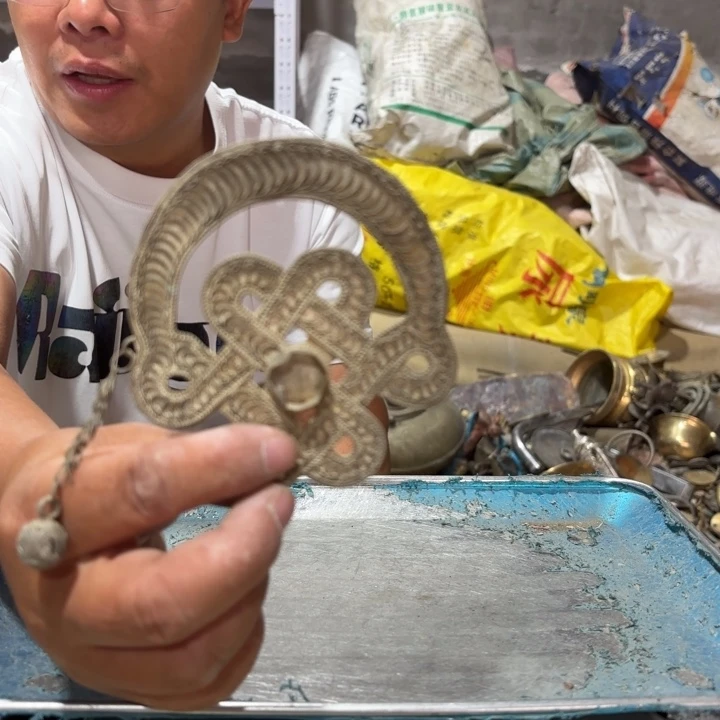 005 铜器物品理性消费