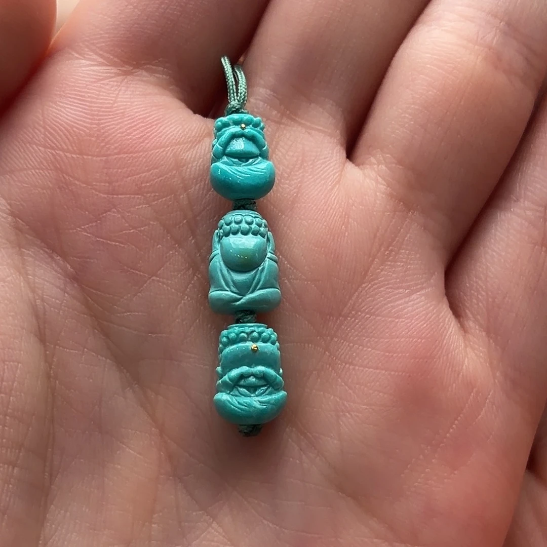 绿松石未镶嵌颈饰