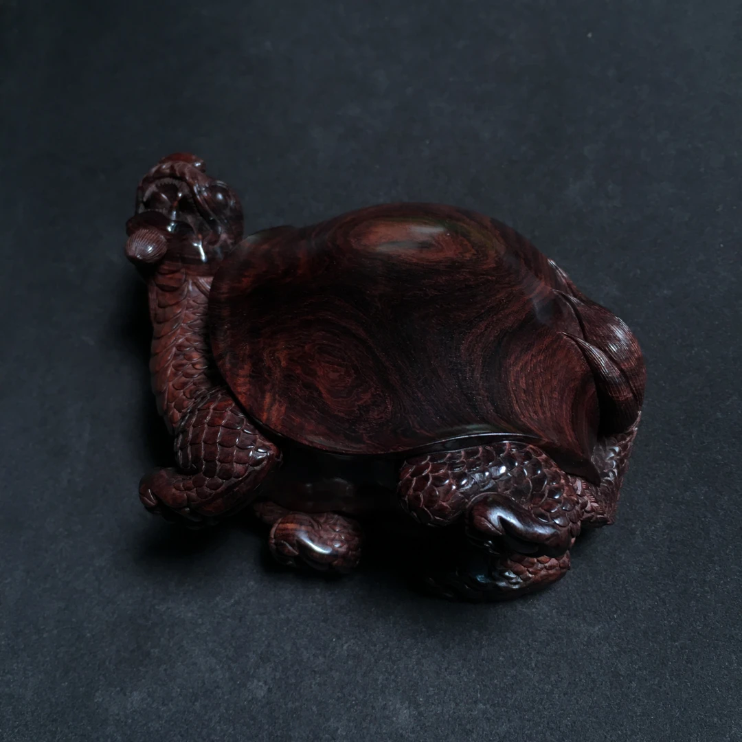 【一物一拍】FS137海南黄花梨油梨黑线对眼龙龟摆件