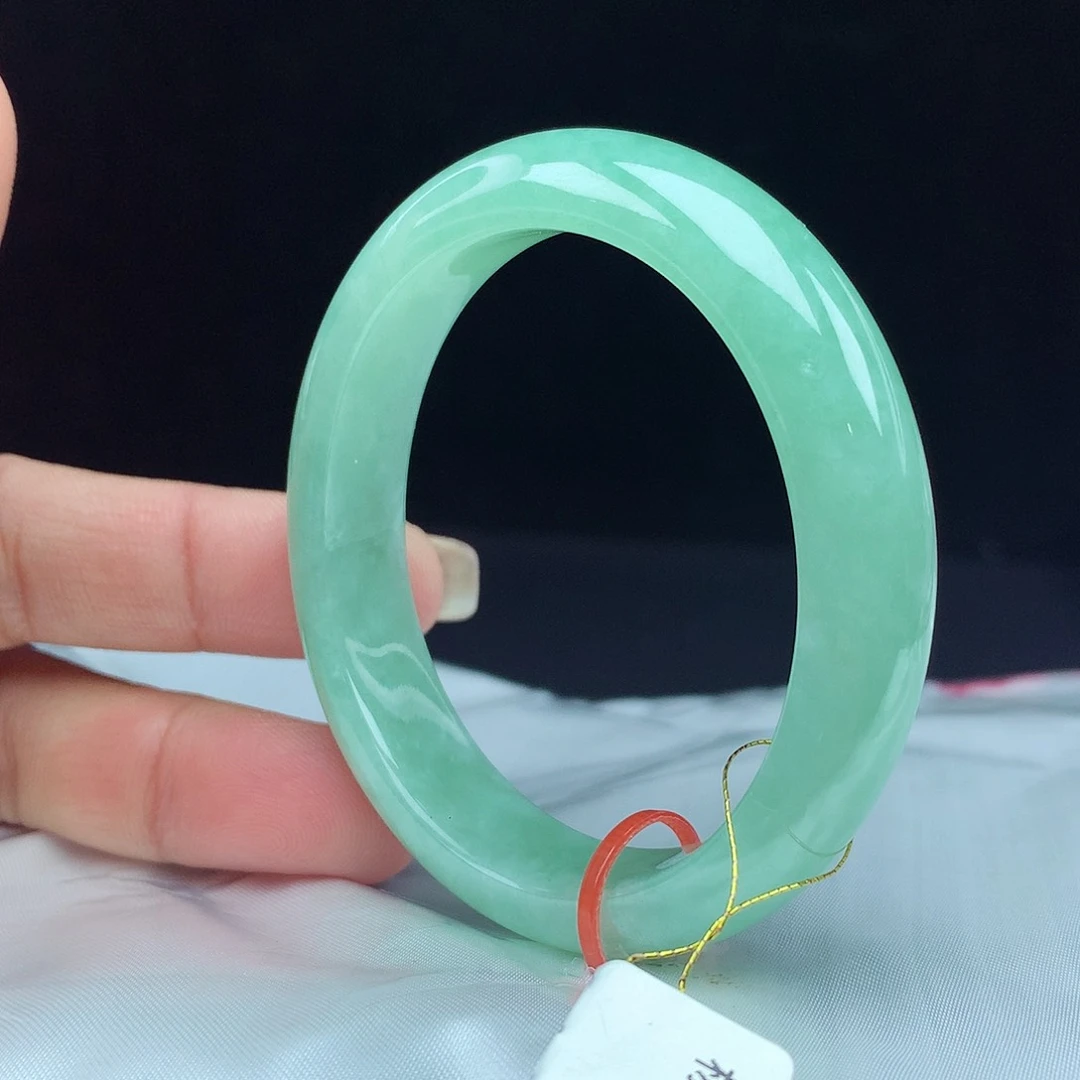 翡翠手镯未镶嵌53圈贵妃 1449