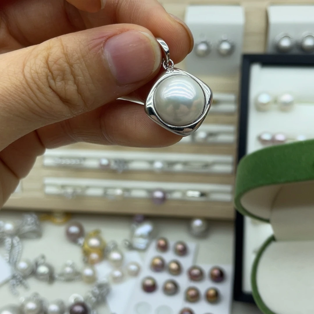 银S925镶嵌项链淡水珍珠