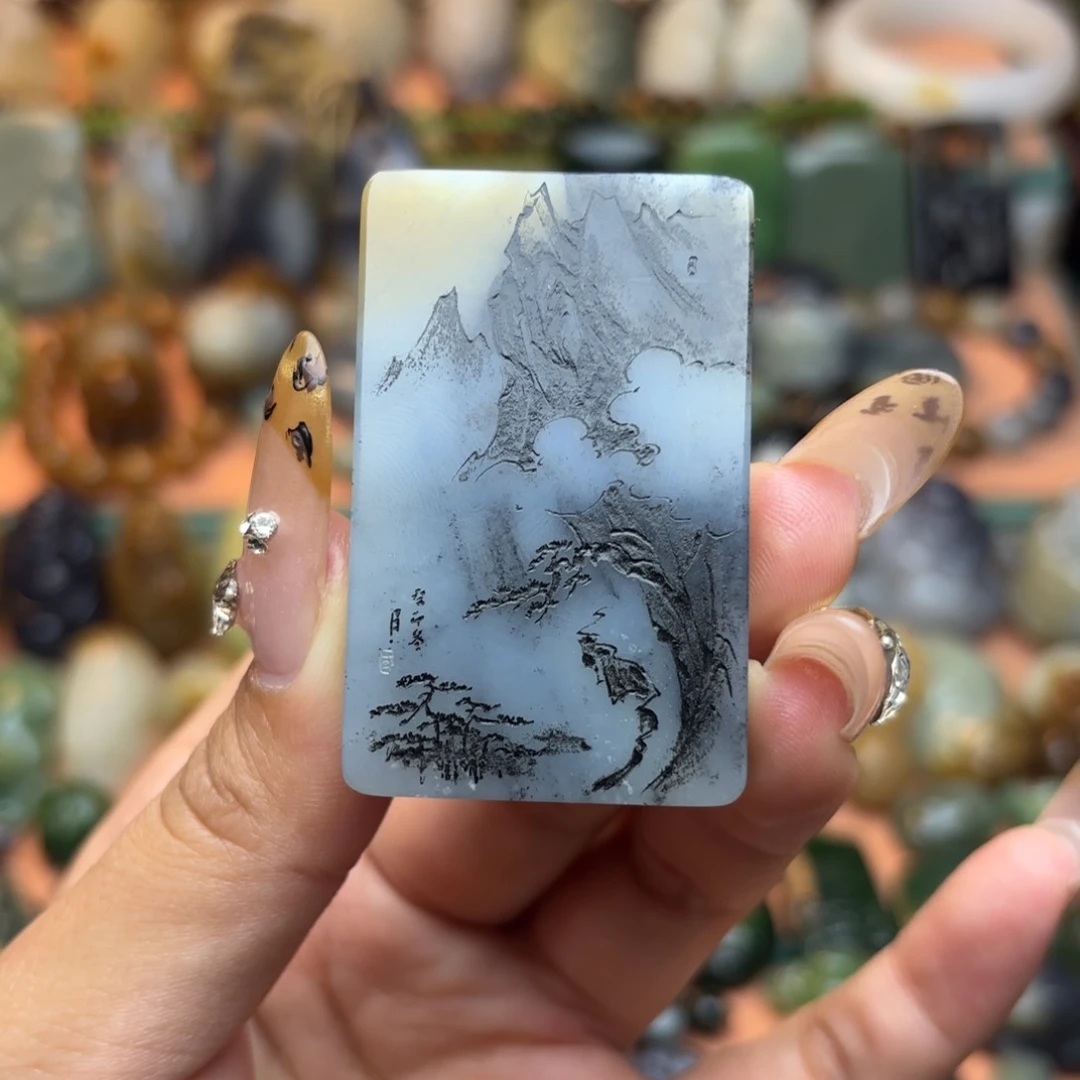 和田玉未镶嵌颈饰