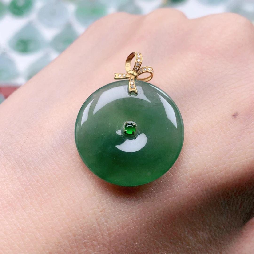 翡翠18K金镶嵌吊坠(不含链)