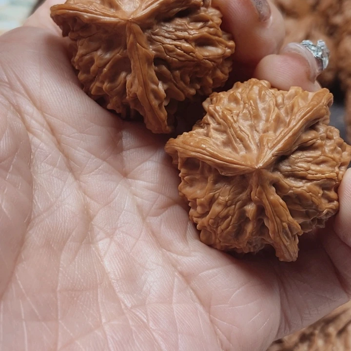 把件文玩核桃盘山