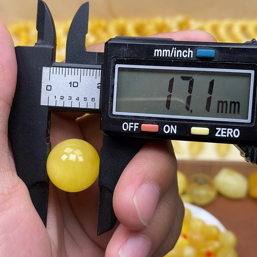 琥珀未镶嵌珠宝奇石焦皮料珠子