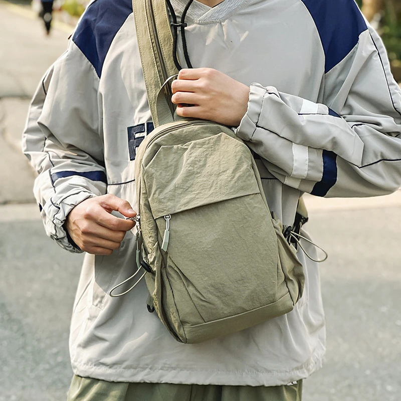 新款登山包机能小背包男女时尚户外胸包多包包女款爆款2025新款