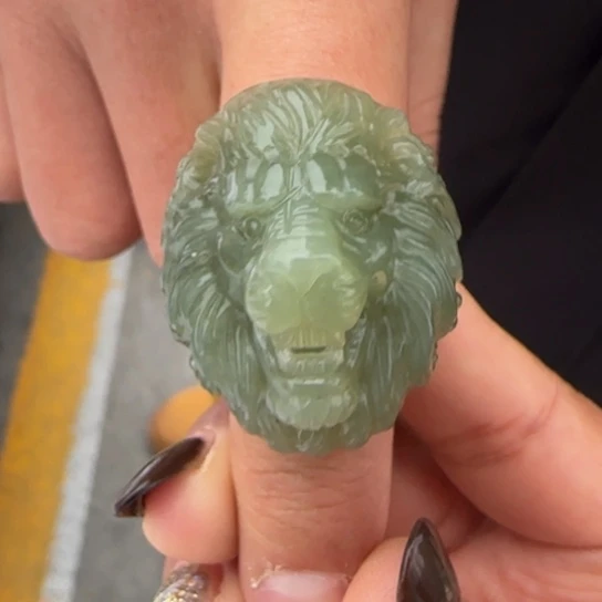 颈饰未镶嵌和田玉p****o