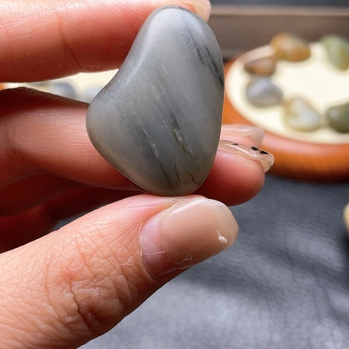 和田玉颈饰未镶嵌14