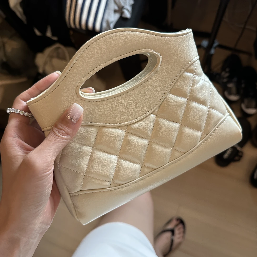 NNO小众品牌  白色斜挎包包 2563