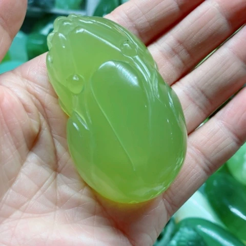 蛇纹石玉未镶嵌手把件