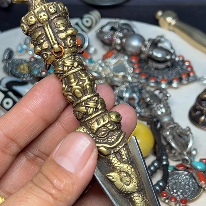 铜星月菩提吊坠项链