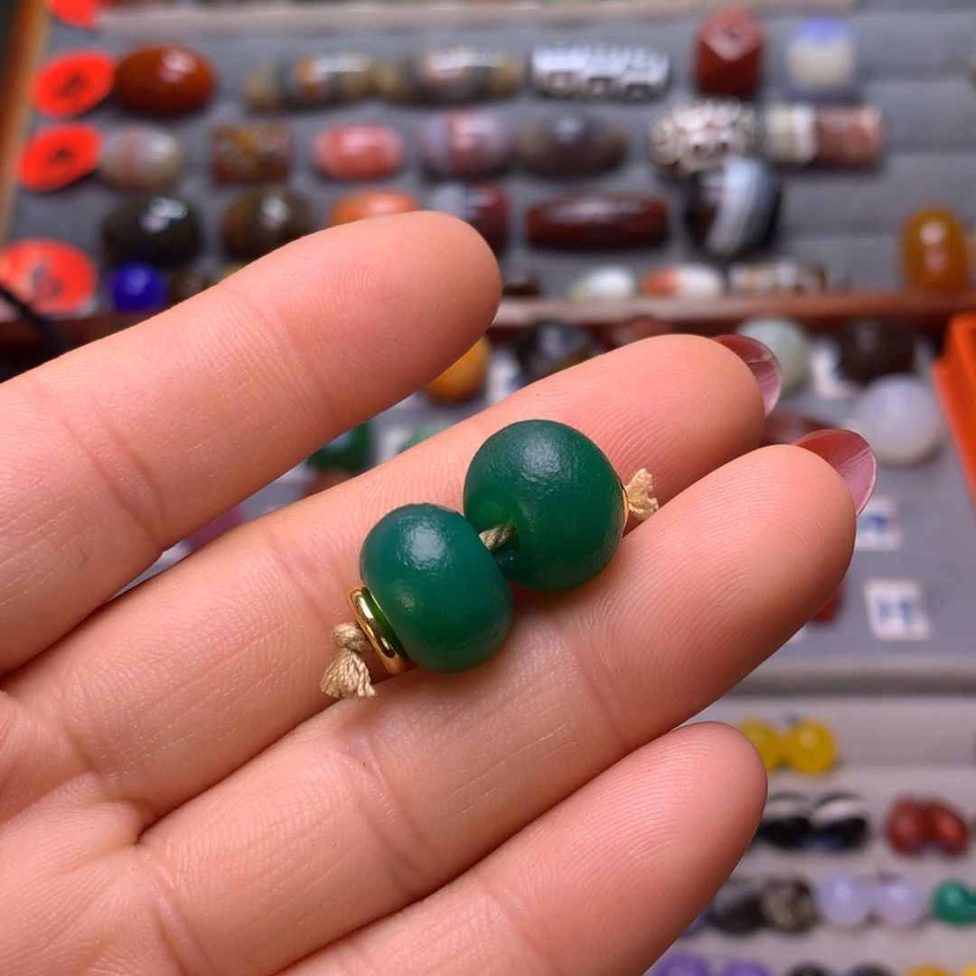 玛瑙/玉髓颈饰未镶嵌冰*狼