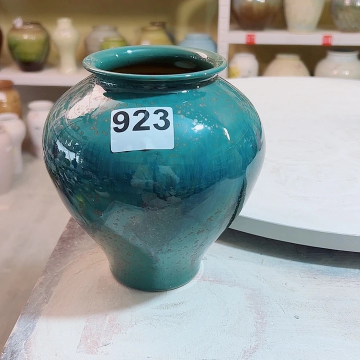 花瓶白泥口8，高18，923，摆件
