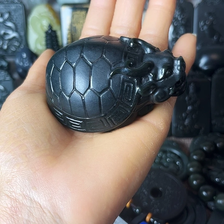 和田玉（青玉）把件未镶嵌羽**晴