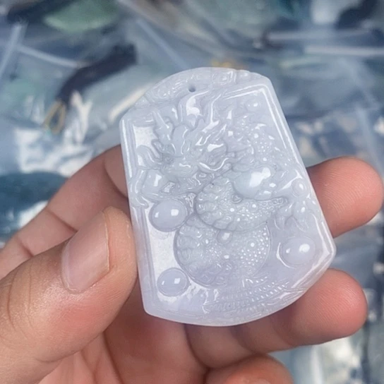 翡翠未镶嵌颈饰天然翡翠