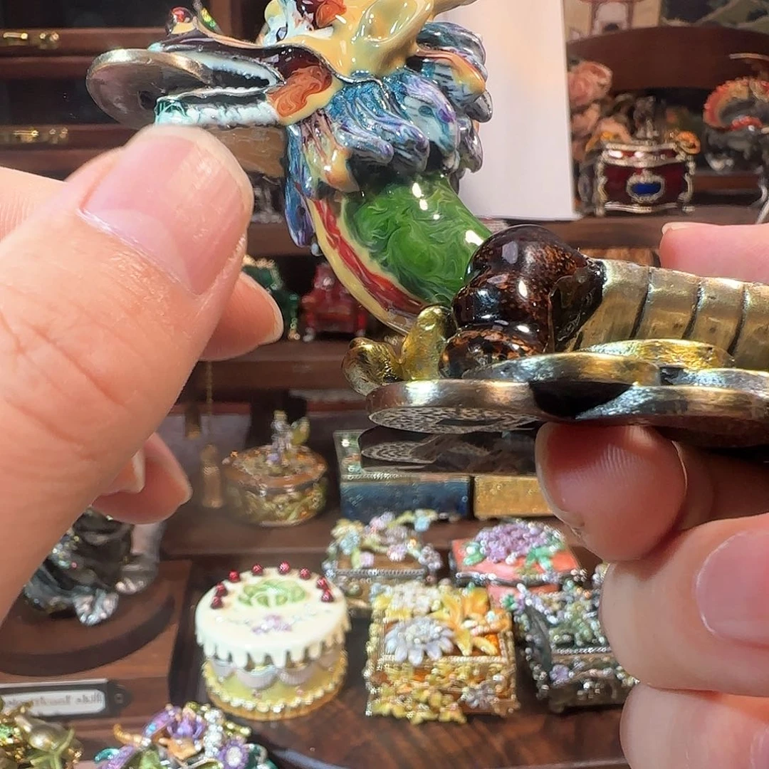 手工制品请勿吹毛求疵