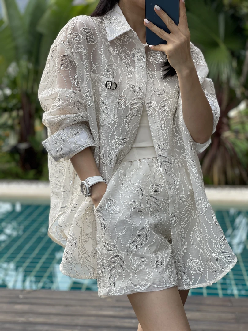 重工刺绣衬衫短裤时尚气质显瘦休闲套装女夏季宽松新中式度假风