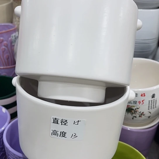 多肉绿植陶瓷花盆9.9包邮，有孔